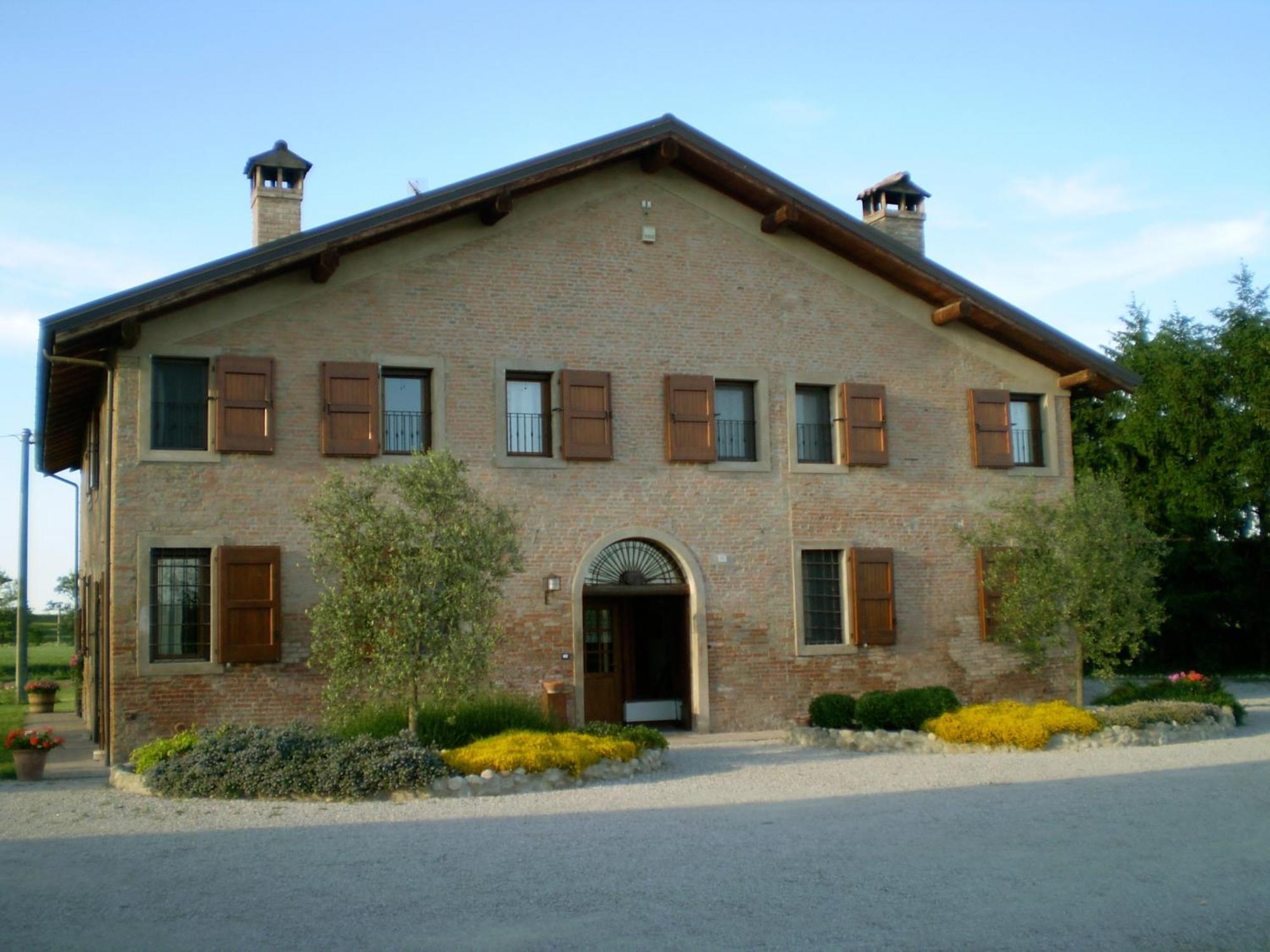 Agriturismo La Cascinetta Pieve di Cento Luaran gambar