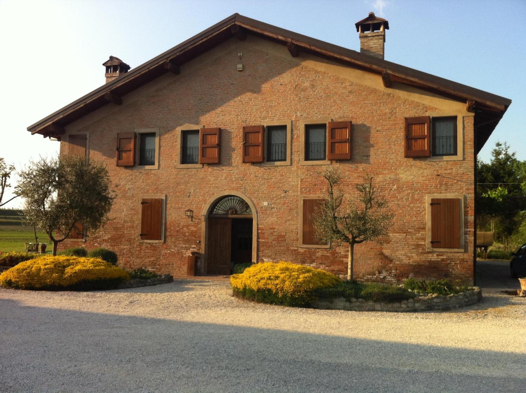 Agriturismo La Cascinetta Pieve di Cento Luaran gambar
