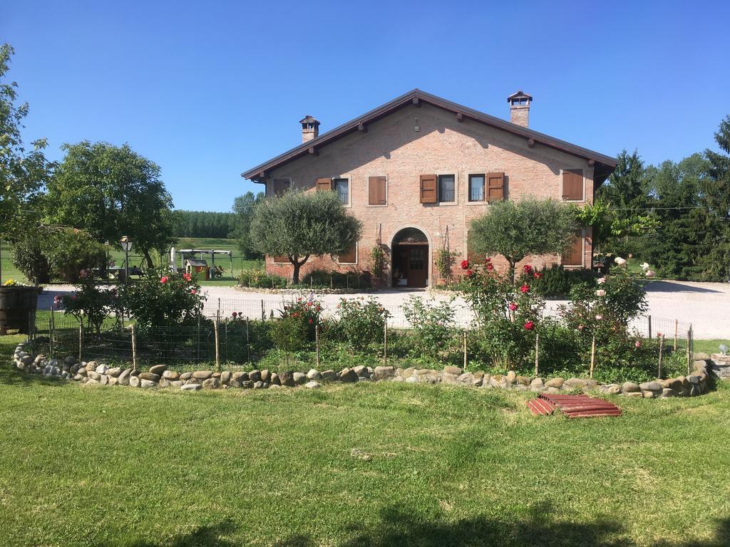 Agriturismo La Cascinetta Pieve di Cento Luaran gambar
